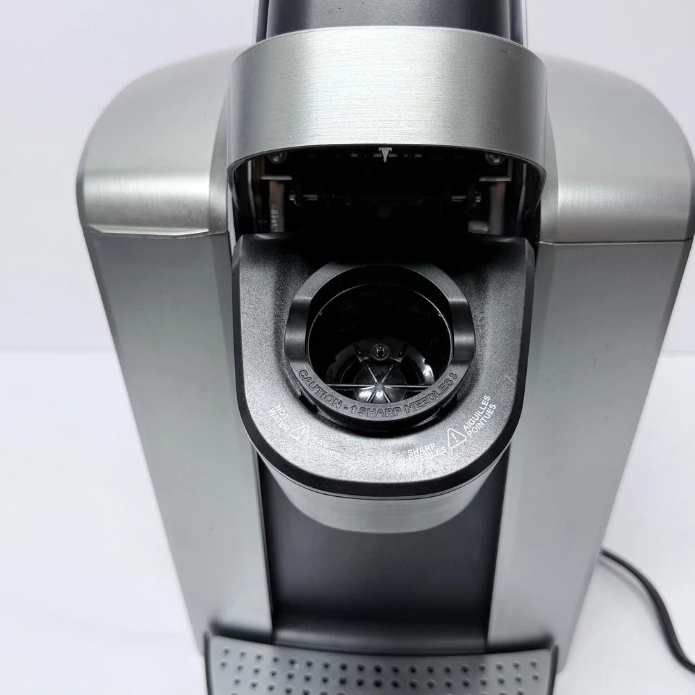 Keurig K-Elite C Single Serve Coffee Maker Brushed Silver K90 75oz Reservoir